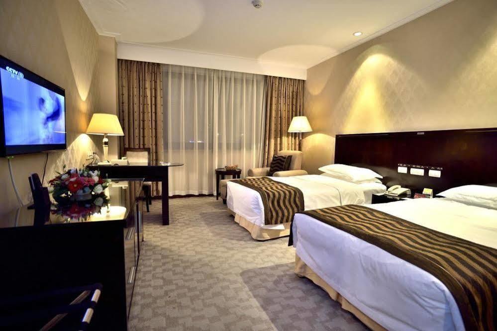 Picturesque Hotel Wuxi  Exterior photo